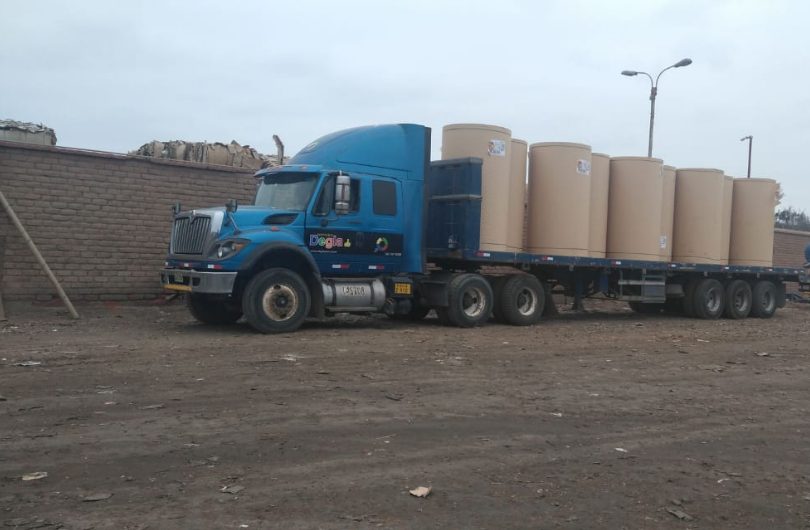 Carga de bobinas sobre plataforma extendida